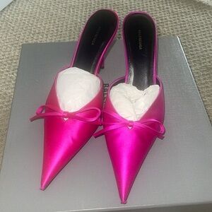 Balenciaga knife mules